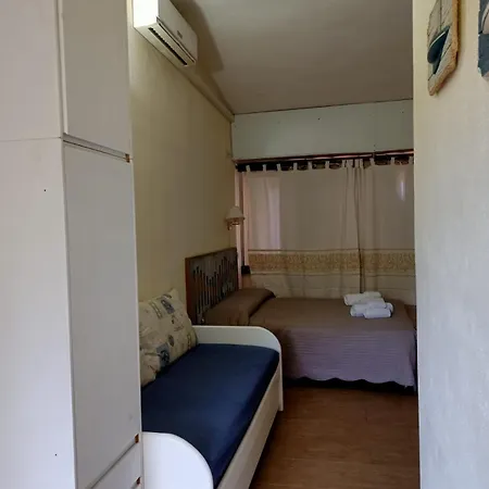 Affitta Camere E Appartamenti Da Gigi E Antonella 3* Porto Rotondo