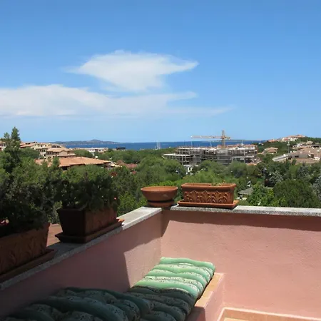 Gasthuis Affitta E Da Gigi E Antonella Porto Rotondo